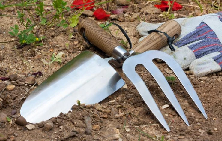 garden-tools-images-garden-tools.jpg