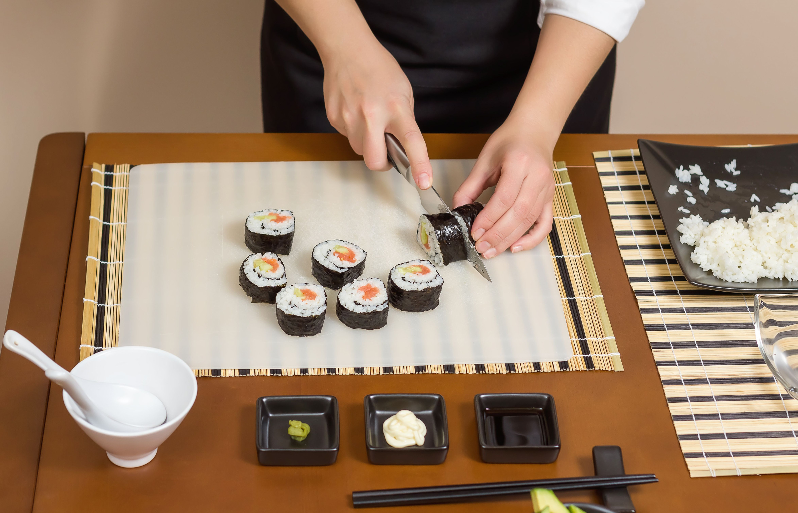 Как делать суши и роллы дома